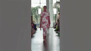 CAROLINA HERRERA | Look 28 | SS24 RTW | Quick Looks #fashion #readytowear  #dress