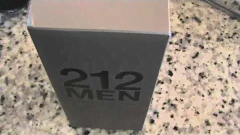 CAROLINA HERRERA 212 SEXY MEN